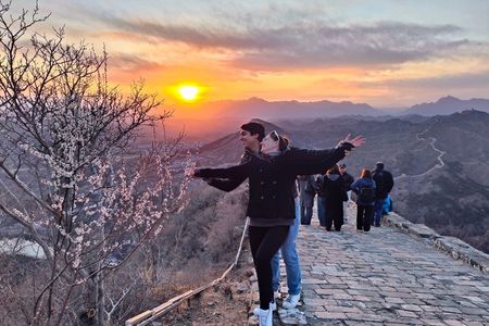 Private Trekking Day Tour to Jinshanling Great Wall