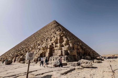 Discover Cairo: Pyramids Of Giza And The Sphinx