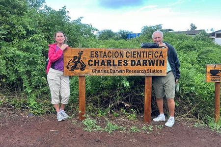 5 Days Tour to Explore Santa Cruz ,Isabela and Santa Fe Galapagos