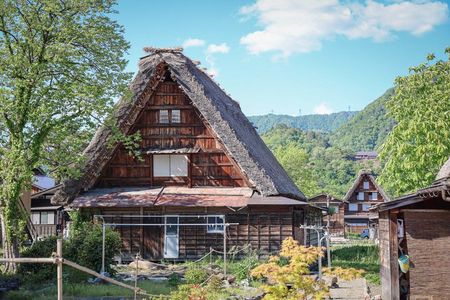 Shirakawago Private Day Trip from Takayama with Local Guide