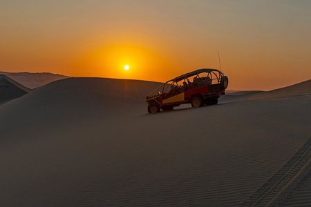 Paracas and Huacachina Day Tour with Sandboarding and Wine