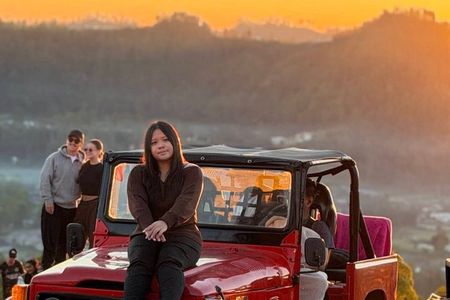 Mount Batur Sunrise Jeep, Hot Springs & AKASA Cafe