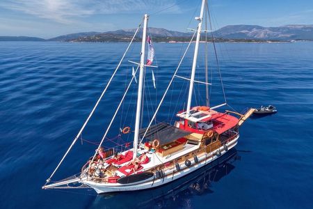 Half-Day Cruise-Athens Riviera Swim & Greek BBQ Cruise