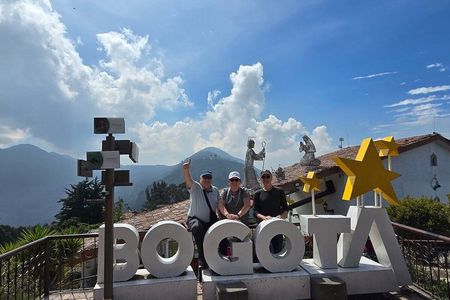 Guided Tour Bogota With Monserrate and Museums and Food Route