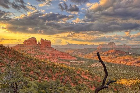 Sedona Castle Rock Catwalk Hike With a Private Guide