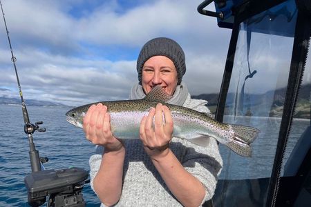 Shared 6-Hour Fishing Charter on Lake Hāwea