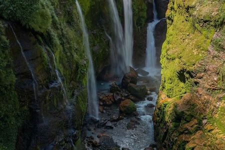 Jurassic Canyon Waterfall tour