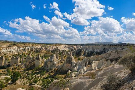 Cappadocia: Explore Cappadocia's Highlights on the Red Tour