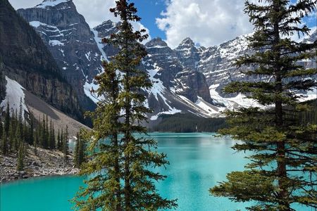 Moraine, Lake Louise & Banff tour from Calgary, Canmore, Banff