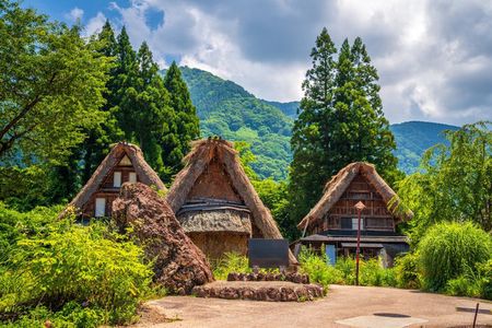 Shirakawago & Kanazawa from Kanazawa