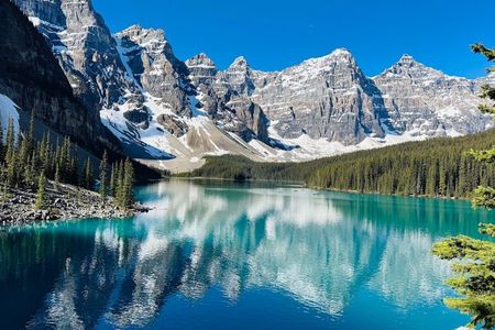 4.5 Hours Private Lake Louise and Moraine Lake Tour from Banff