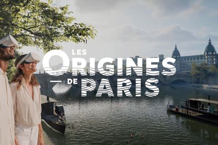 Paris: Guided Tour of the Seine Banks with Virtual Reality