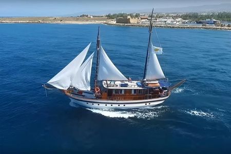 Edro III Shipwreck with Venus Sea Cruises Boat Tour