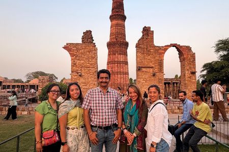 Old & New Delhi Private Guided Tour by Car with Options