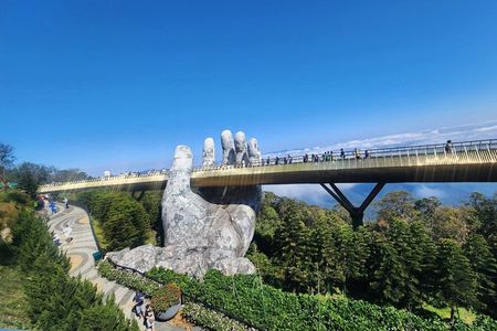 GOLDEN BRIDGE & BA NA HILL in Early moring to Avoid Crowds from DA NANG or HOIAN