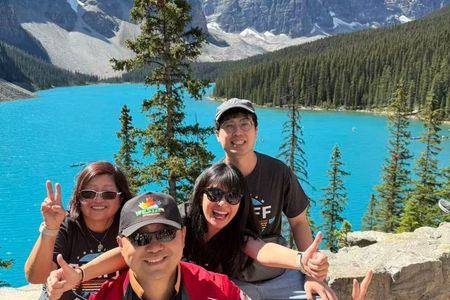 3-Day Glacial Tour package, Columbia Icefield, Jasper, LakeLouise