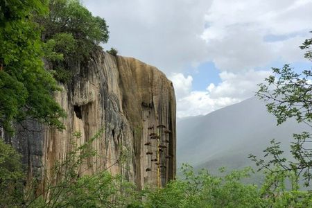Tule, Hierve el Agua & Mezcal Experience