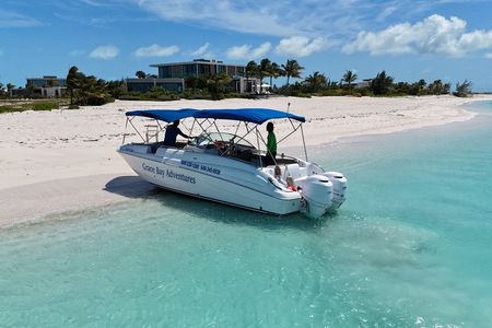 Private Boat Tours to outer islands, snacks drinks- snorkel- cruise!