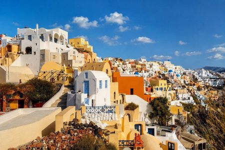 Santorini Private Romantic Tour with Dinner & Wine Tasting