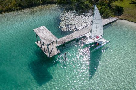 Sail 4hr in the most SECRET Spot of Bacalar and Beach Club.