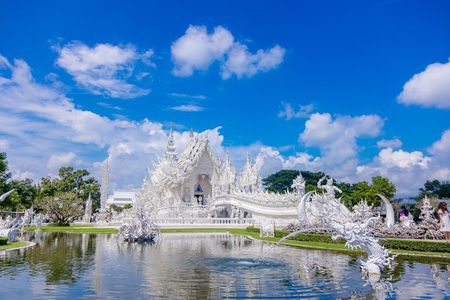 Chiang Rai 4 Temples and Lalitta Cafe Full Day Tour with Transfer