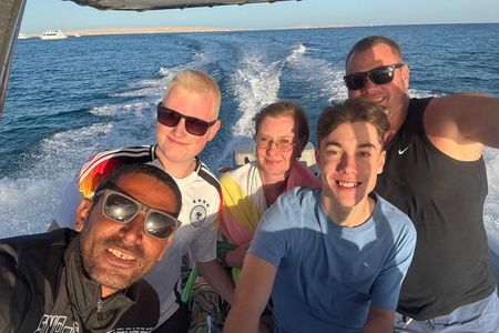 Luxury Private Speedboat Dolphin House Snorkeling Adventure
