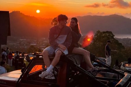 Mount Batur Jeep Sunrise Tour with Black Lava & Hotel Pickup