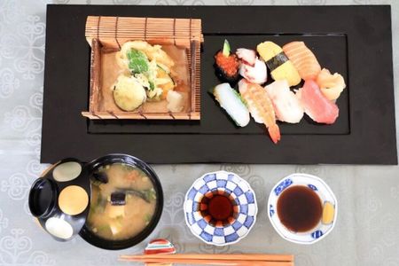 Osaka Nigiri Sushi, Tempura, Wagashi and Matcha Cooking Class
