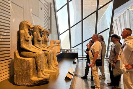 Hurghada to Cairo: Giza Pyramids & Grand Egyptian Museum (GEM)