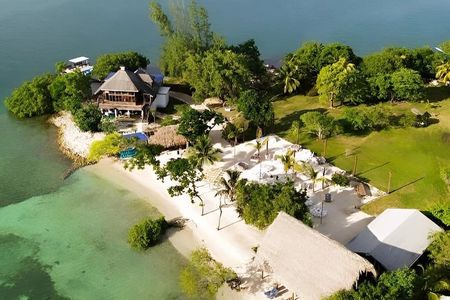 Roatan Brady's Cay Private Island Escape Day Passes and Packages