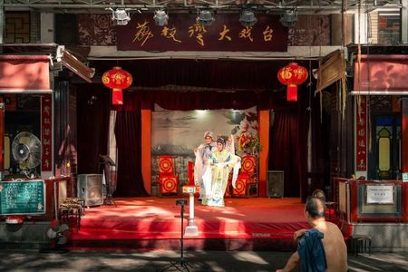 Xiguan & Shamian Heritage Walk: Hidden Gems with Optional Cruise