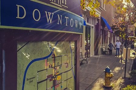 Franklin Walking Food Tour: Midday on Main Street