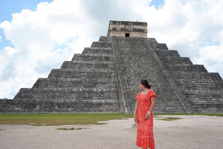 Chichen Itza ,Cenote Chichikan & Valladolid from Playa del Carmen