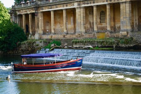 Pulteney Weir Prosecco Cruise on the River Avon in Bath