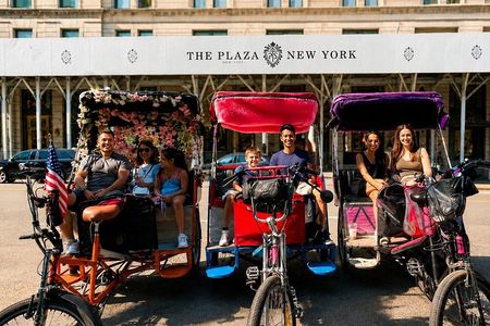 Private Manhattan Pedicab Tour with Local Guide & Photo Stops