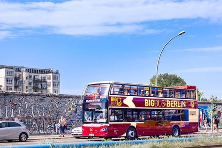 Big Bus Berlin Wall Panoramic Bus Tour with Stop at Wall Memorial