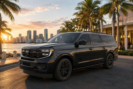 Private Miami City Tour with Local Expert & Luxury SUV (6ppl)