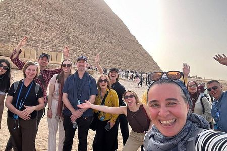 Exclusive Access Ancient VIP Tour Experience in Giza