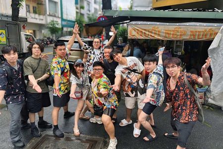 Saigon Back-Alley Scooter Food Tour with Local Students