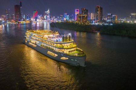 Romantic Dinner on Luxury Saigon Cruise with Skyline Views HCMC