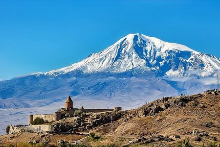 Private Day Trip to Khor Virap, Areni & Noravank