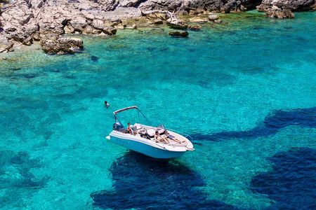 Discover Elaphite Islands and Hidden Caves in Dubrovnik