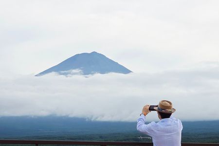Private Fuji Tour Caves, Fruit and Hidden Yamanashi