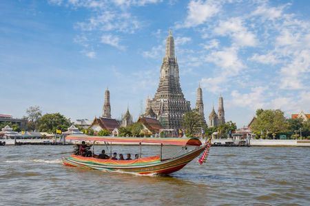 Bangkok Teak Boat Canal Tour with Wat Arun View