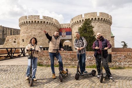 Belgrade Essentials E-Scooter tour