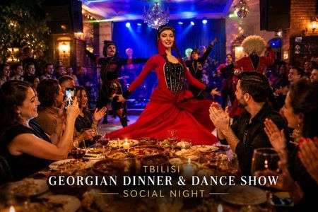 Tbilisi: Georgian Dinner & Dance Show – Social Night