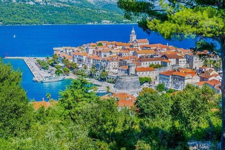 Korcula & Ston Private Day Tour with 5-Course Lunch Included