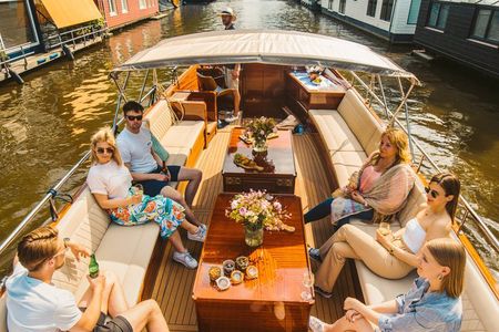 Amsterdam Highlights - Group Cruise with Apple Pie, 2 Drinks