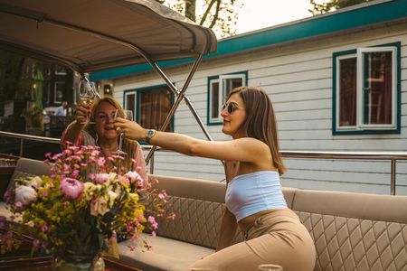 1 Hour Iconic Canal Belt Cruise