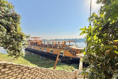 10 Nights and 11 Days Cairo Desert Oasis and Nile Dahabiya Tour